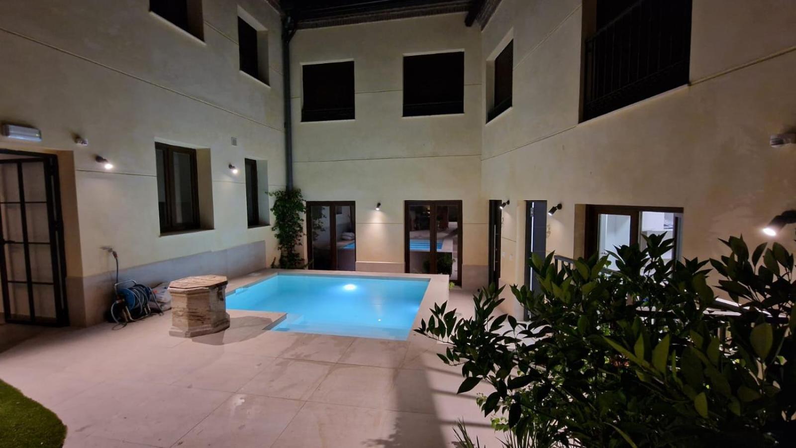 Ferienwohnung Apartamento En Toledo Bagu Exterior foto
