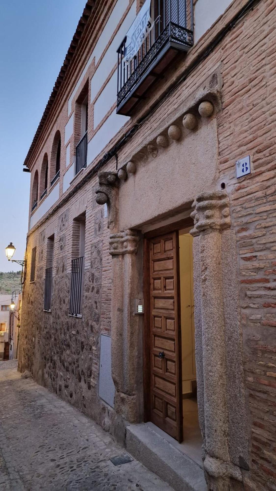 Ferienwohnung Apartamento En Toledo Bagu Exterior foto
