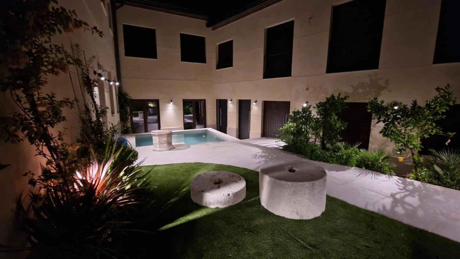 Ferienwohnung Apartamento En Toledo Bagu Exterior foto